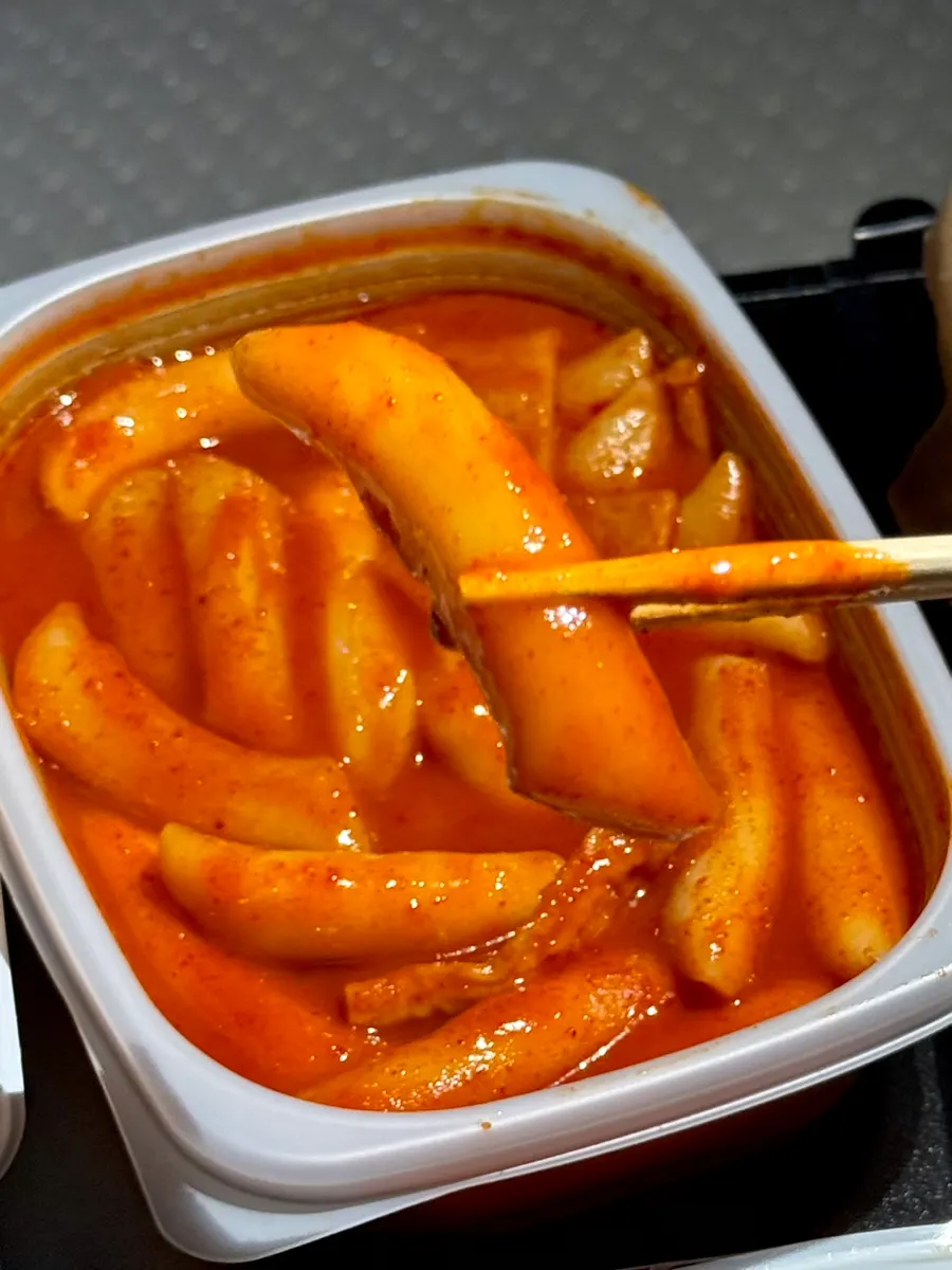 Broth-style tteokbokki from Hyeonseonine ordered in medium spice