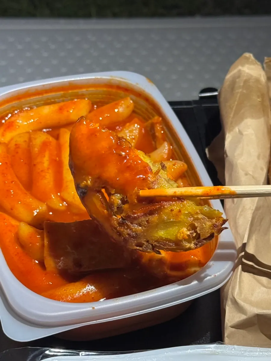 Assorted fried snacks served with the Hyeonseoni Set