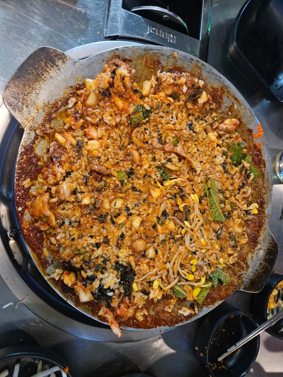 매콤한 양념 치즈 볶음밥 이미지