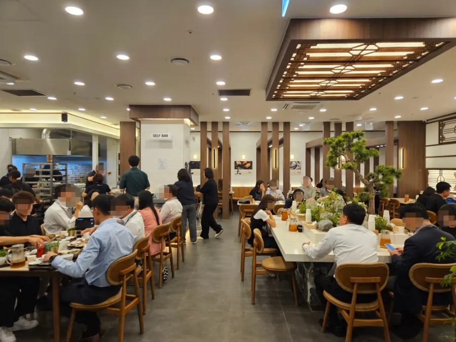 Hall packed with lunchtime guests