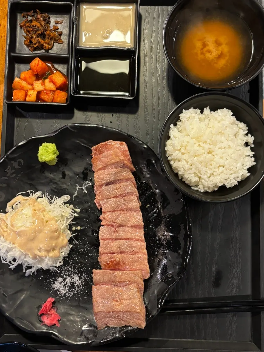 미니 화로에 굽는 규카츠