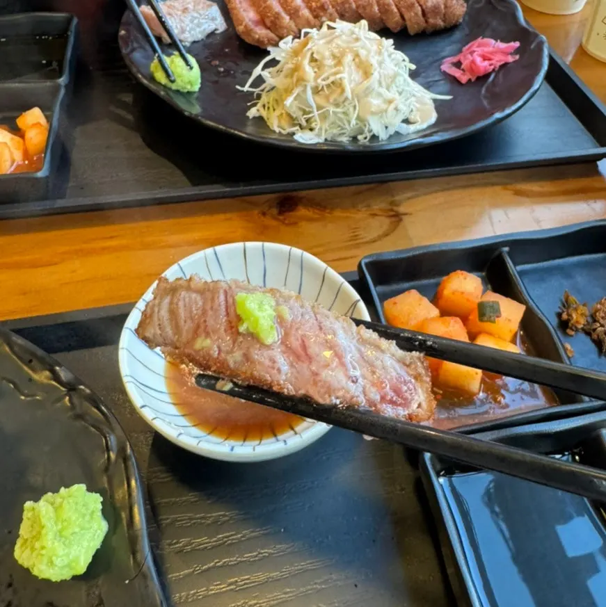 Context photo of a meal during a Yeouido outing