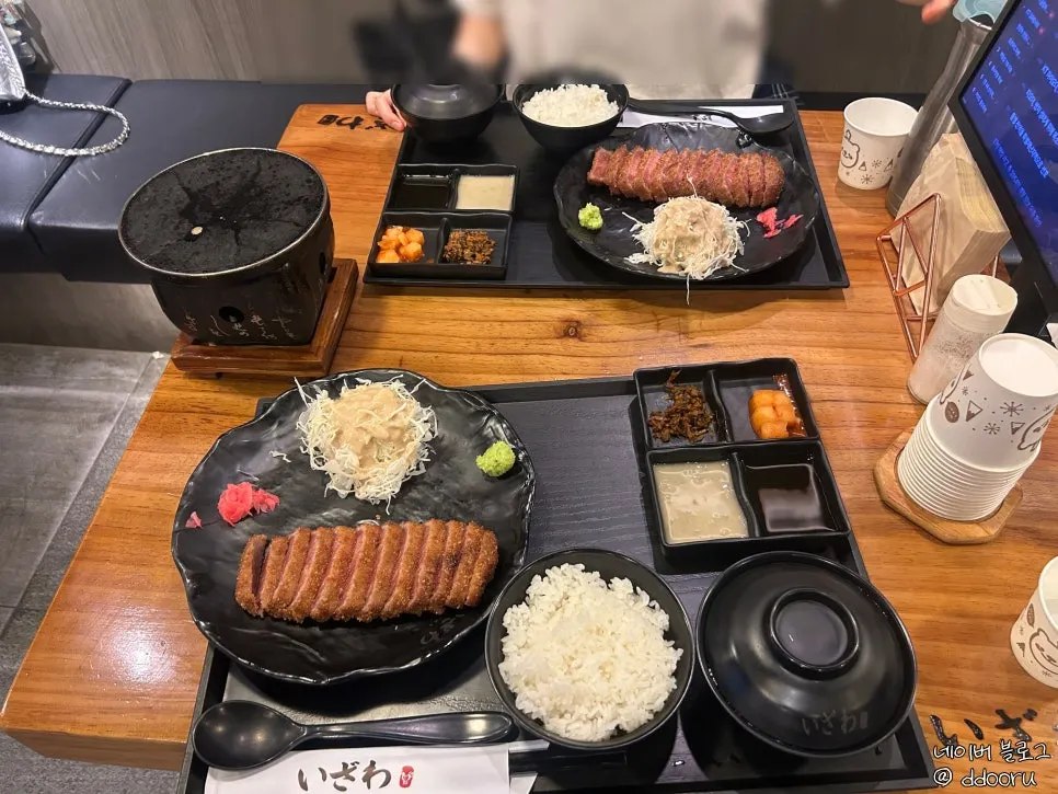 이자와 채끝살 규카츠 정식 2인 세팅
