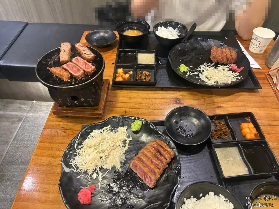 이자와 여의도직영점 규카츠 저녁 식사