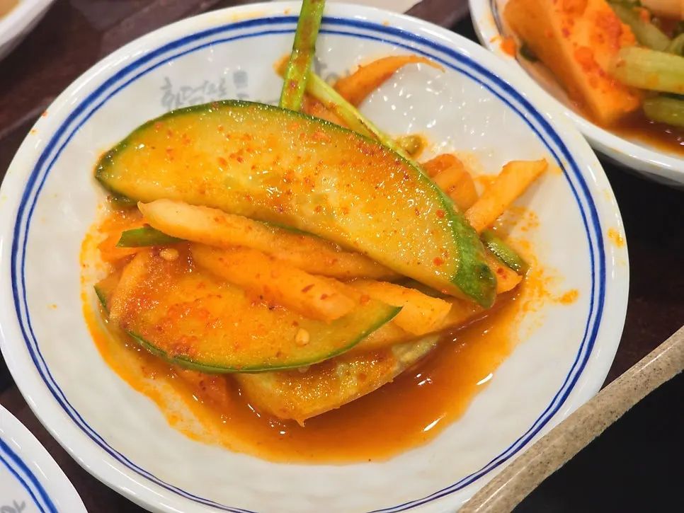 Fish roe stew set spread