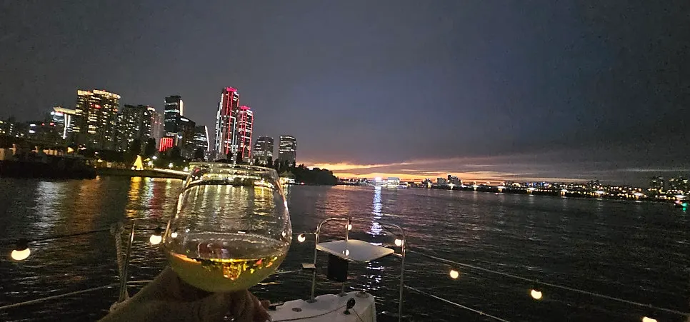 Wine and cookies served on the yacht