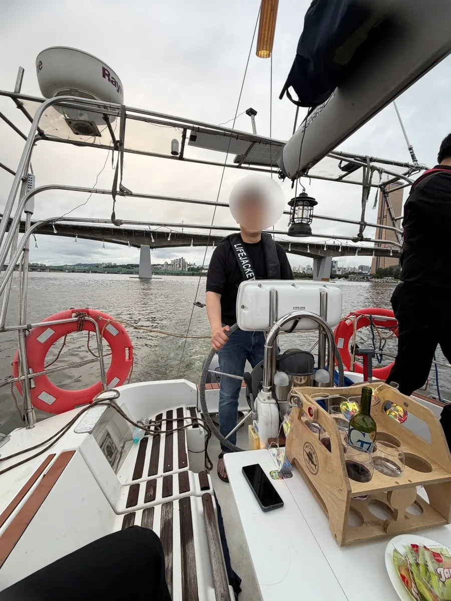 Trying the captain experience on the yacht