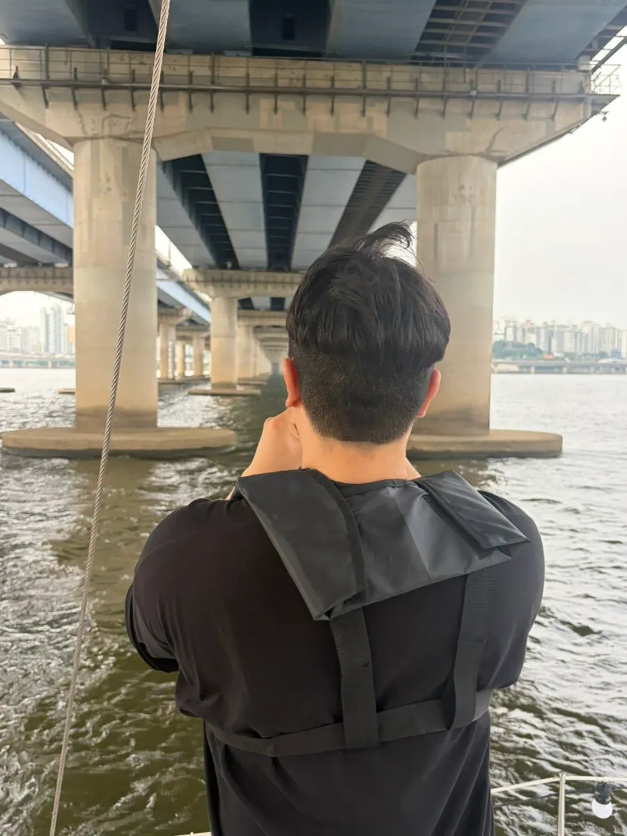 휴민호에서 남긴 기념 촬영 장면