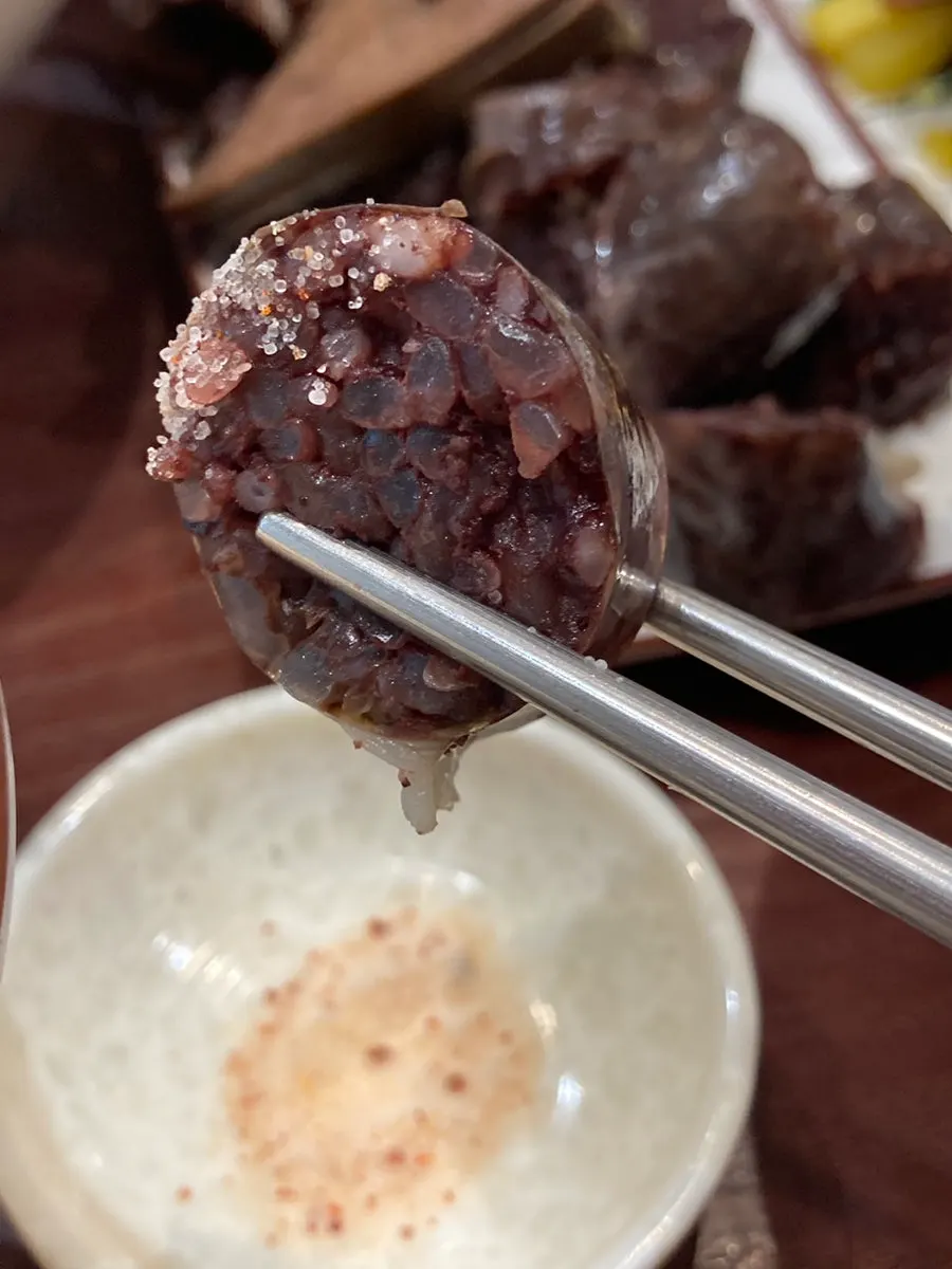 Sundae served with liver and lung