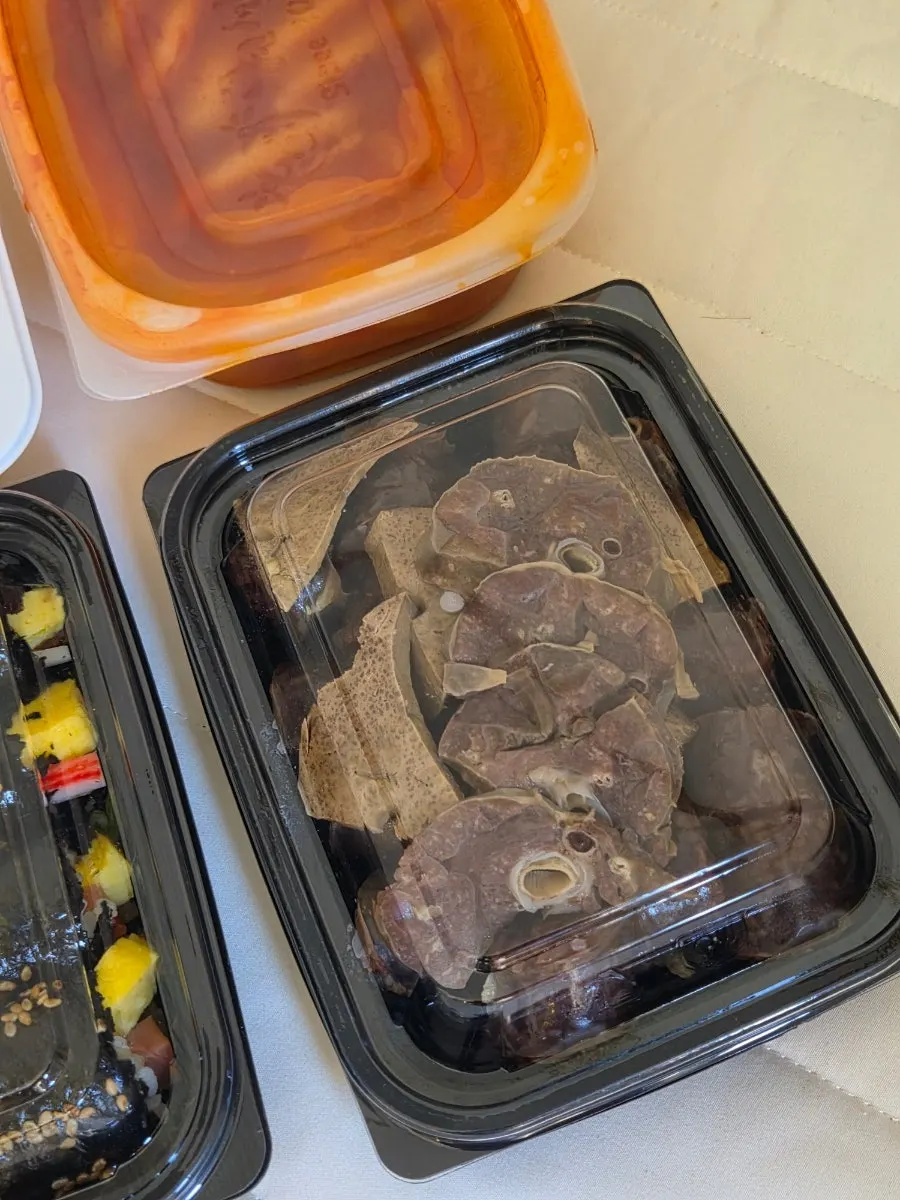 Fully sealed and packaged snack set