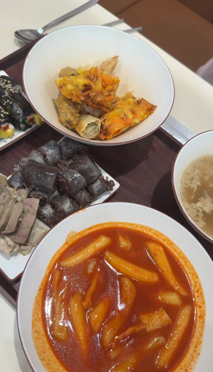 Hyeonseonine tteokbokki ordered at medium spice level