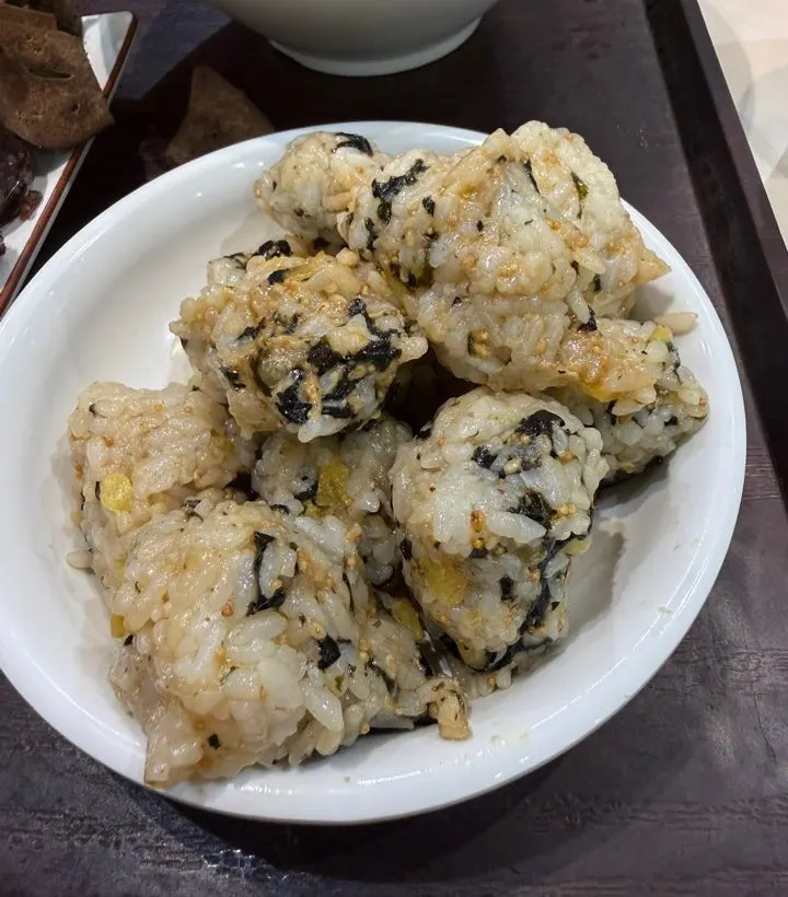 Plate of sundae and assorted fritters from the Hyeonseoni Set