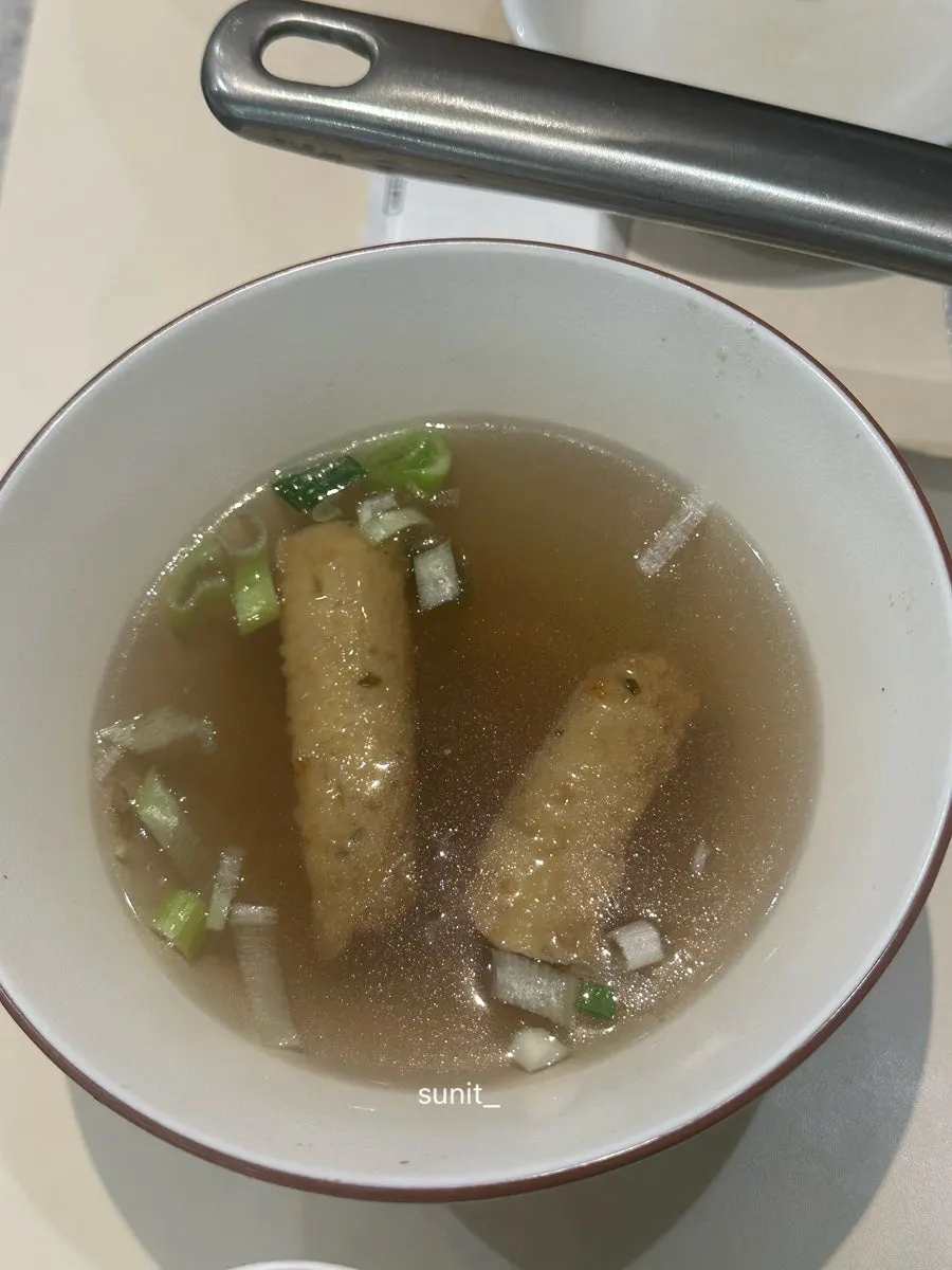 즉석떡볶이와 함께 나온 오뎅국물