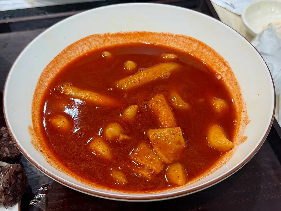 Hyeonseonine spicy tteokbokki poster