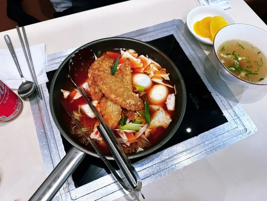 吃起来过瘾的贤善伊家即食辣炒年糕