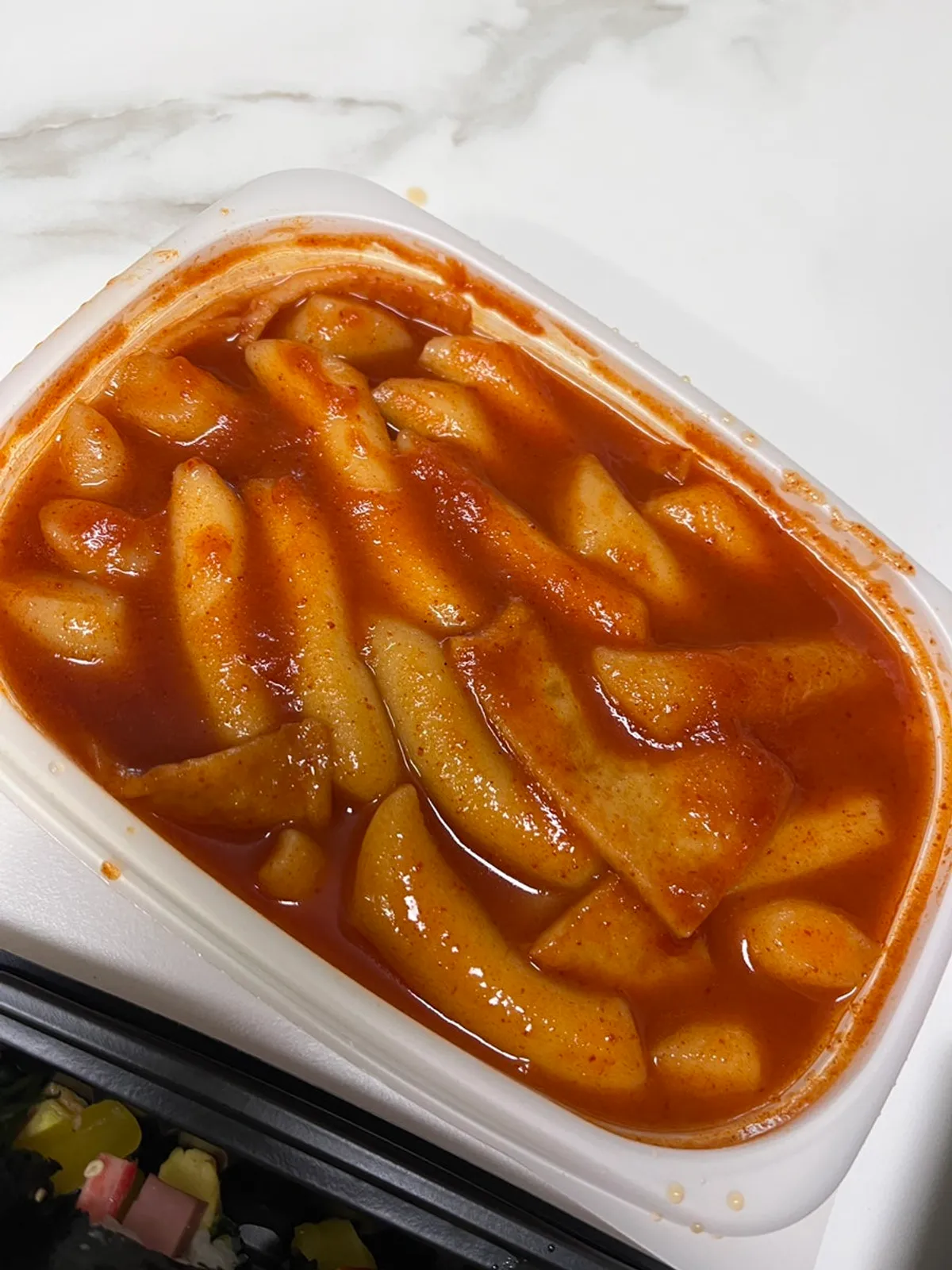떡볶이 튀김 순대 꼬마김밥으로 차린 현선이네 세트