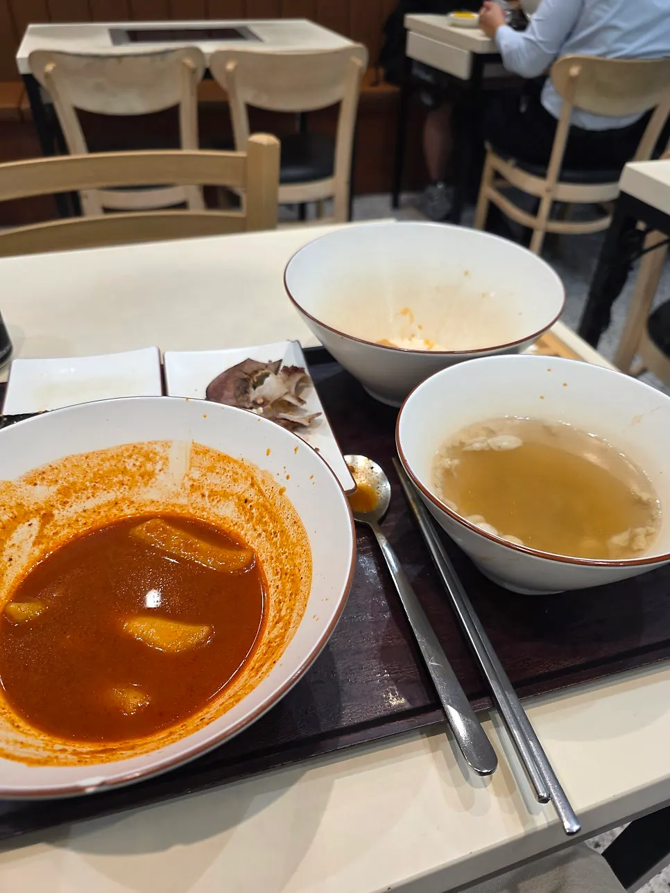 The table after finishing the Hyeonseonine Set