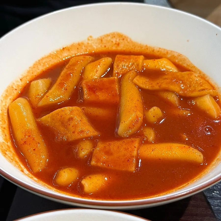 매운맛으로 주문한 떡볶이