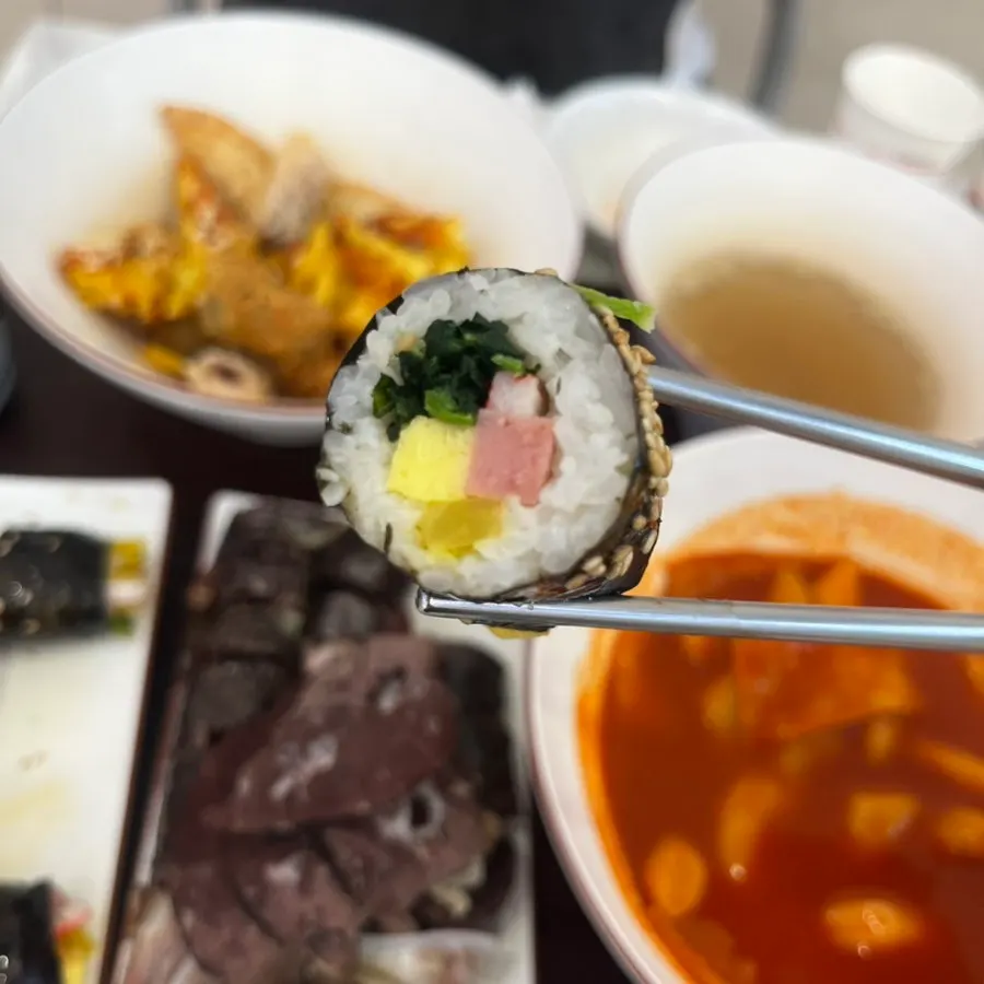 Cross-section of mini gimbap brushed with sesame oil