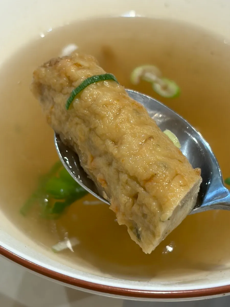Bong-eomuk set served alongside the tteokbokki