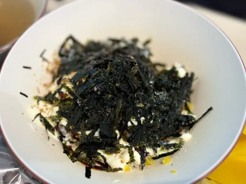 김밥 대신 나온 데리야끼 주먹밥