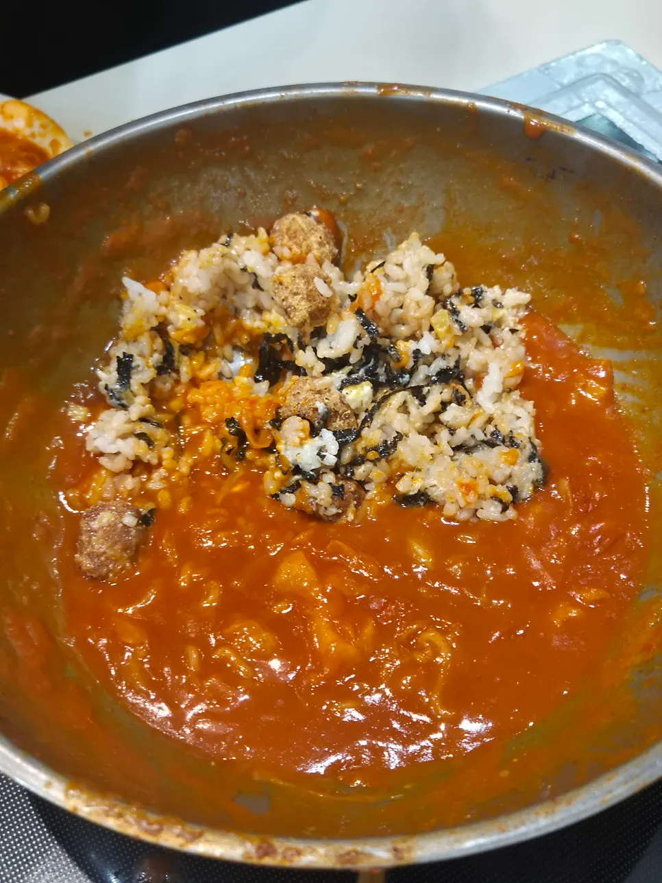 The instant tteokbokki pot nearly emptied out