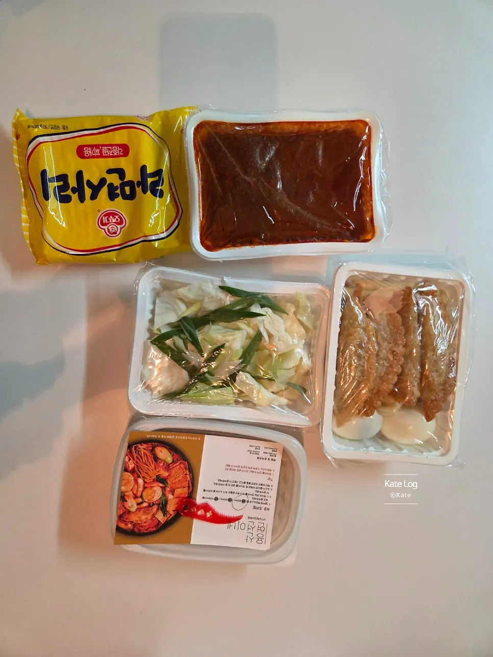 Instant tteokbokki 2-person set opened up at home