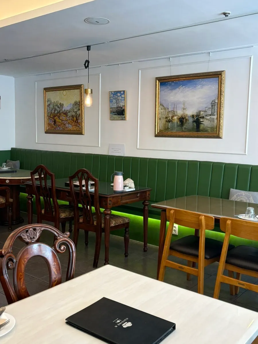 Cute decorative details at Cuisine R