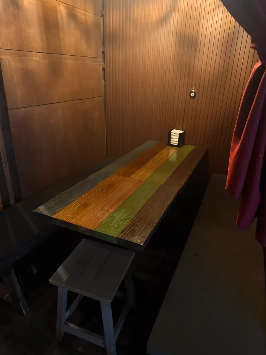 삿포로 등 맥주가 적힌 나니 여의도점 안내