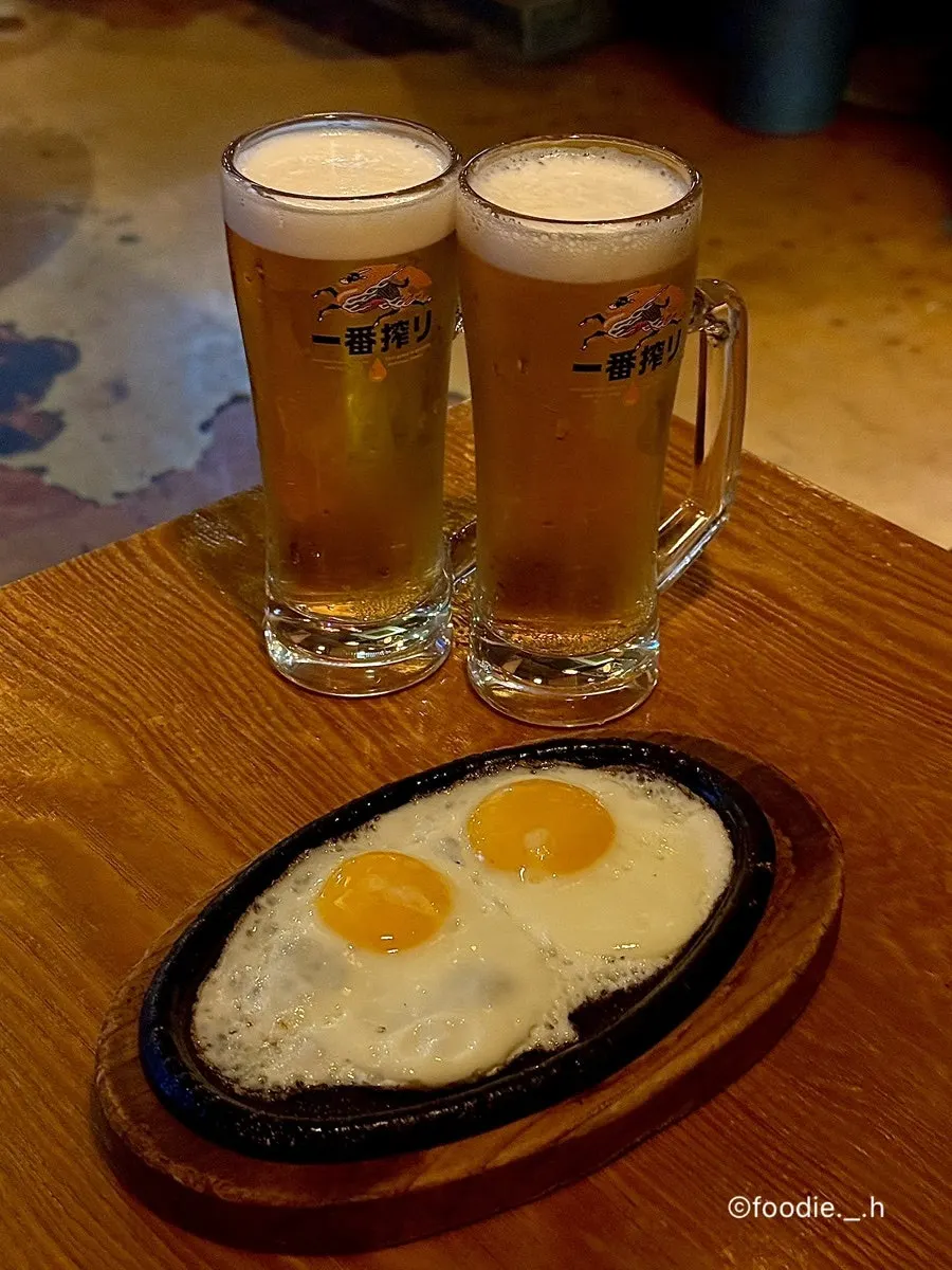 기린이치방 생맥주와 기본 안주 계란후라이