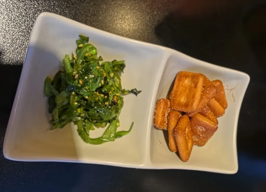 Table set with the ordered dishes