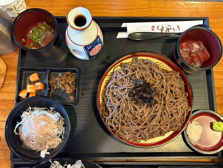 Side dishes and rice served with the gyukatsu set