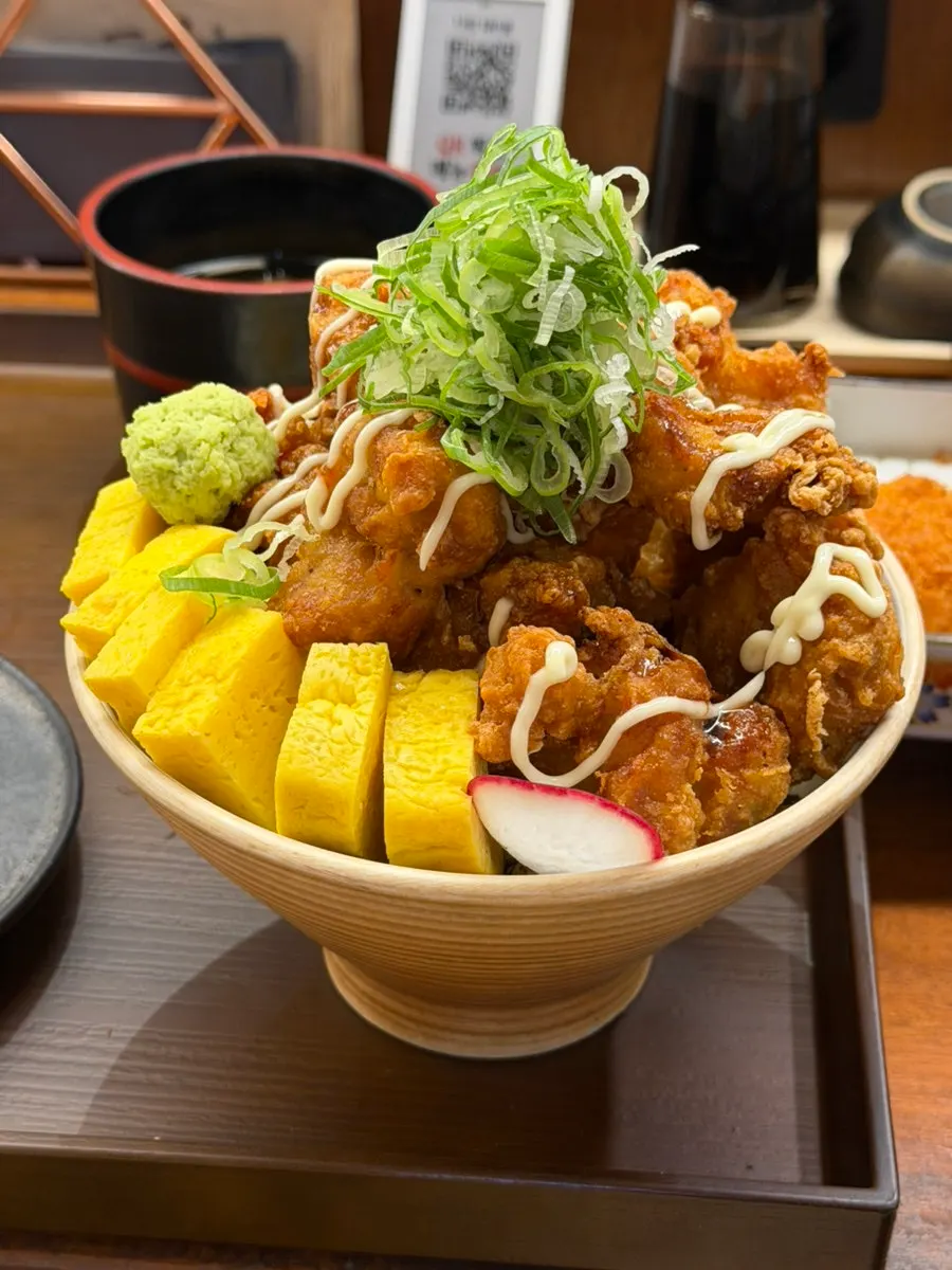 Generously portioned chicken karaage don