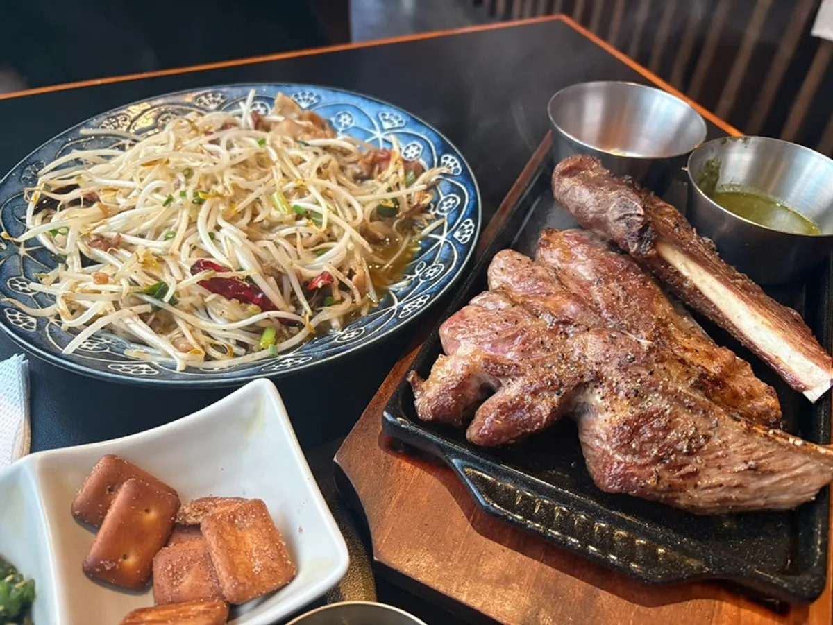 나니 여의도점에서 주문한 양갈비 숄더랙 상차림