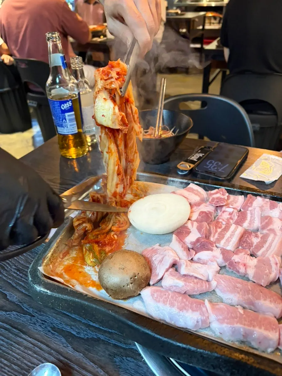 Complimentary grilled scallops from the review event