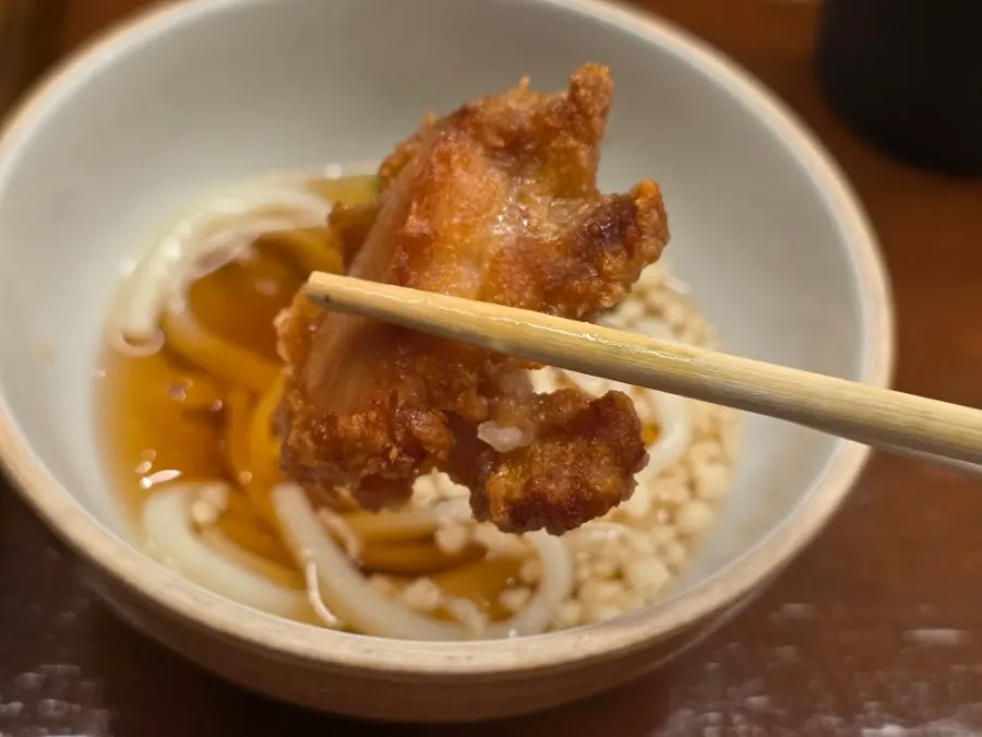 Karaage fried chicken inside the cold udon