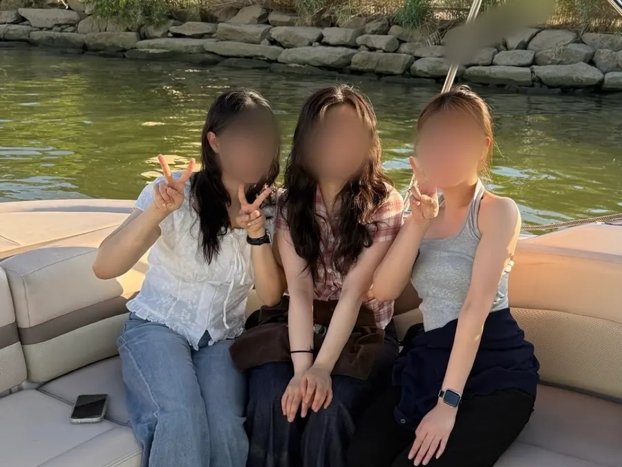 Who a Han River yacht tour is recommended for