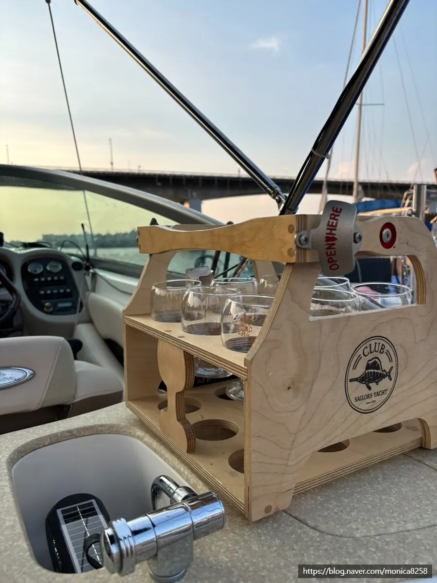 Yacht prepared with wine and catering