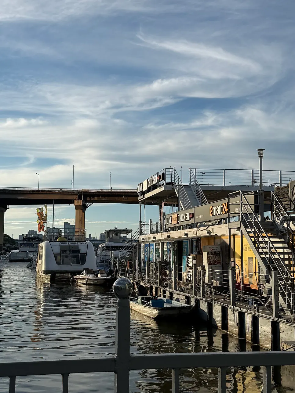 Yacht dock behind Yeouinaru Station