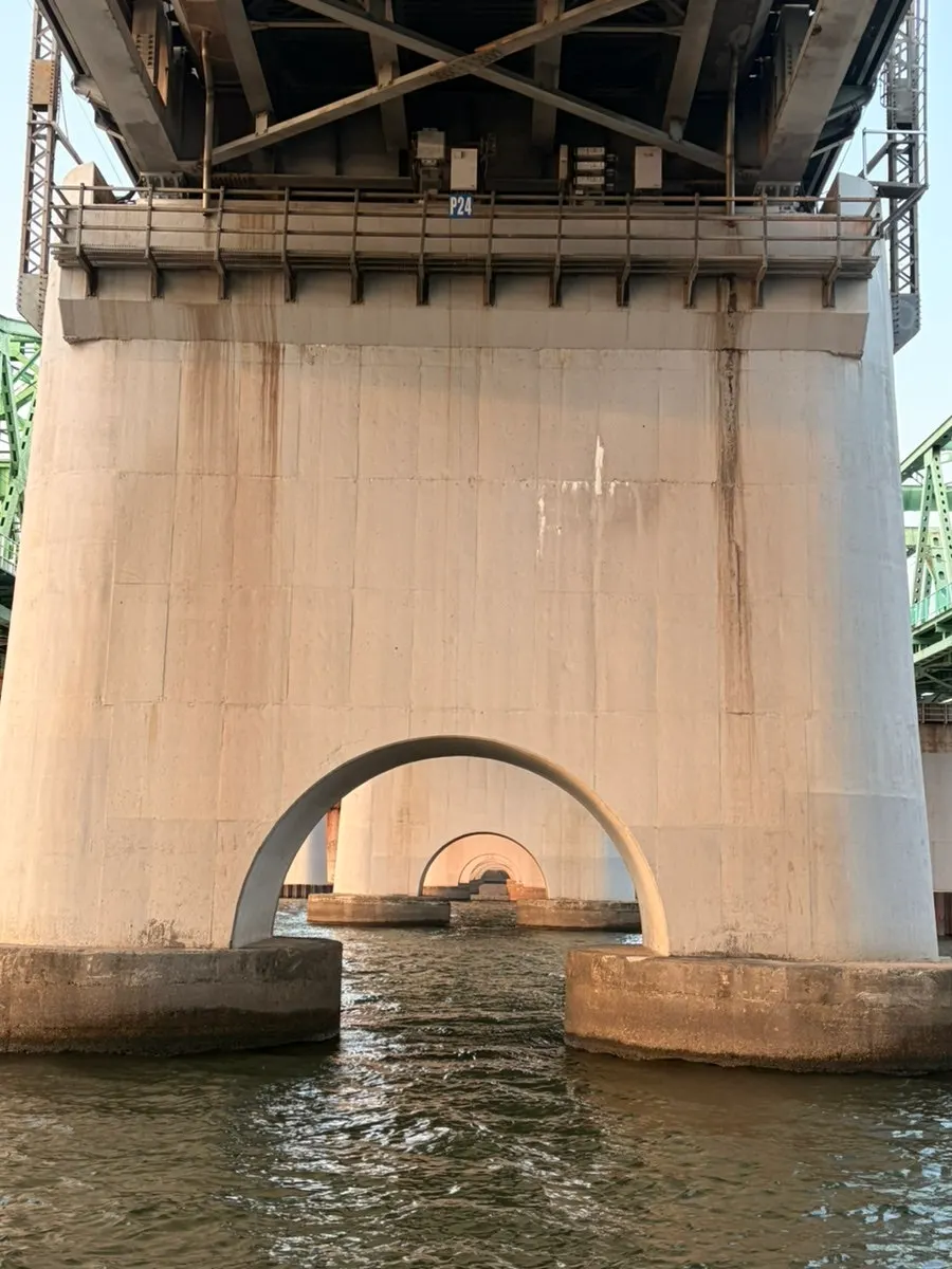 Stories about Han River depth and waves during the cruise