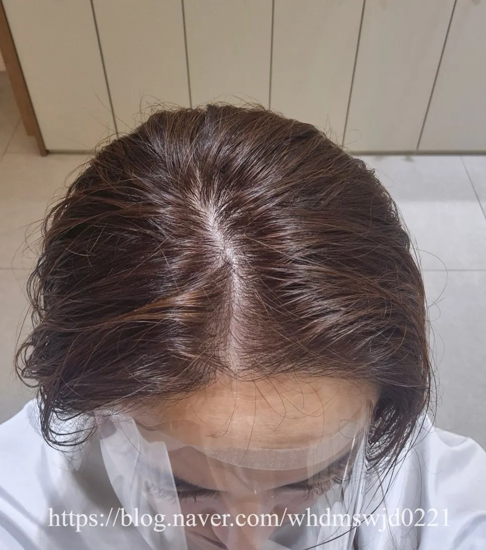 뿌리염색을 마친 브라운 컬러 결과