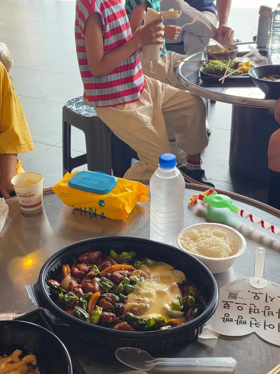 Boneless shishito pepper dakbokkeum with cheese and glass noodles added