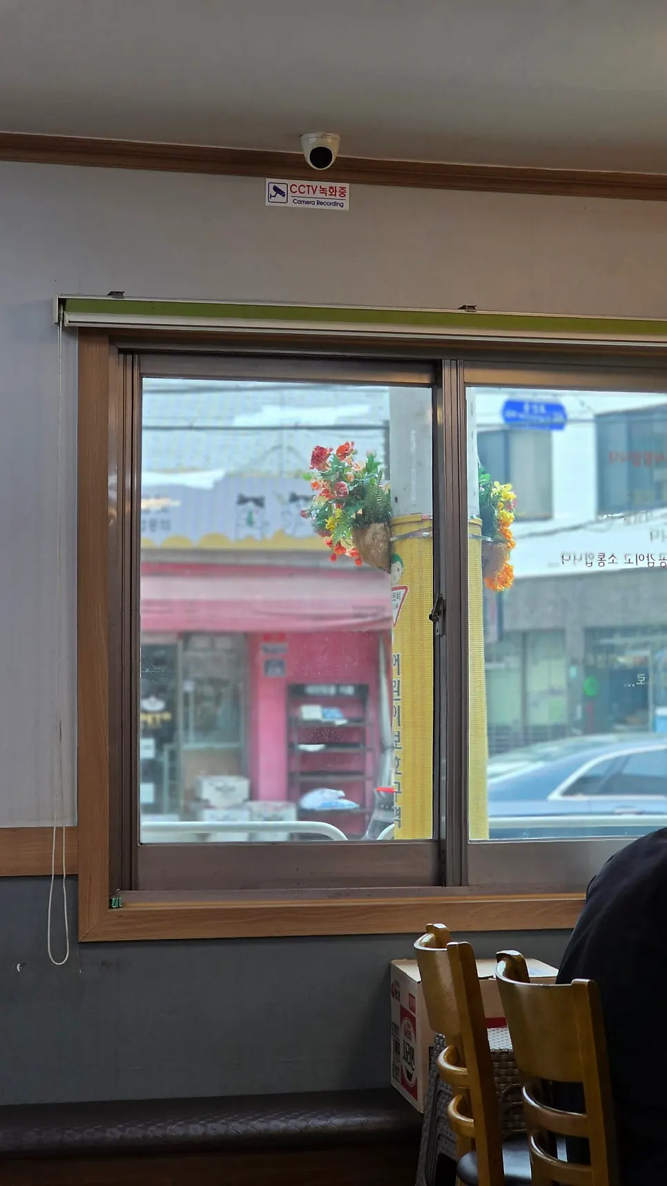 View of the tables inside Yeseoban