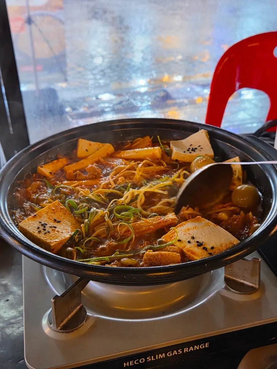 마요네즈에 찍어 먹는 통갈비