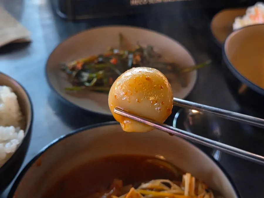 양념에 버무려진 팽이버섯