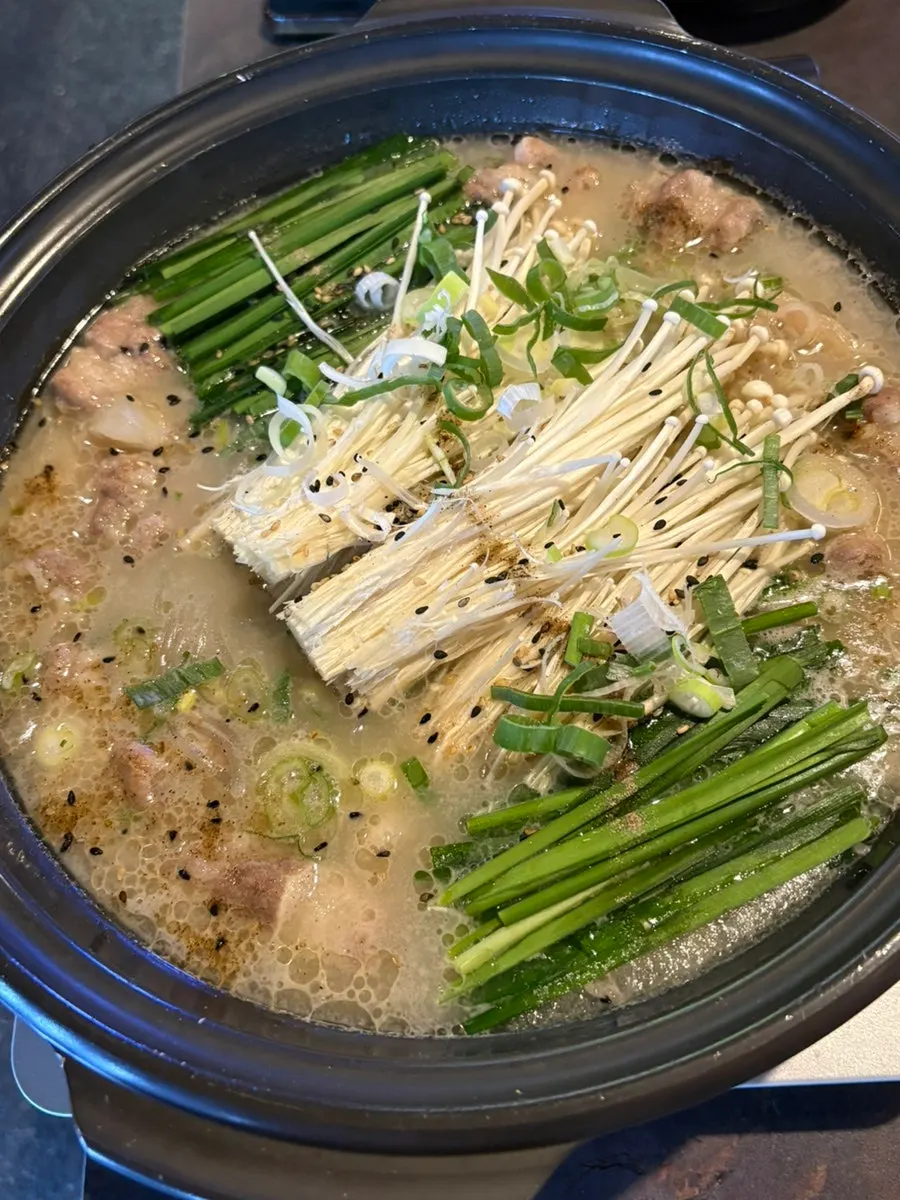 Plate of wrap ingredients for the kimchi grill