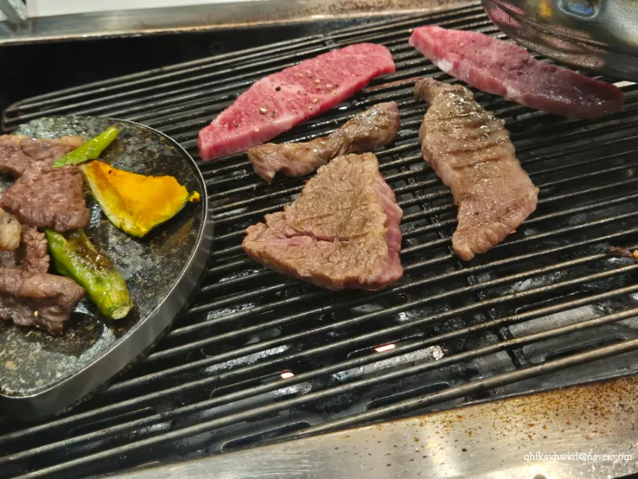 Assorted galbisal on the grill