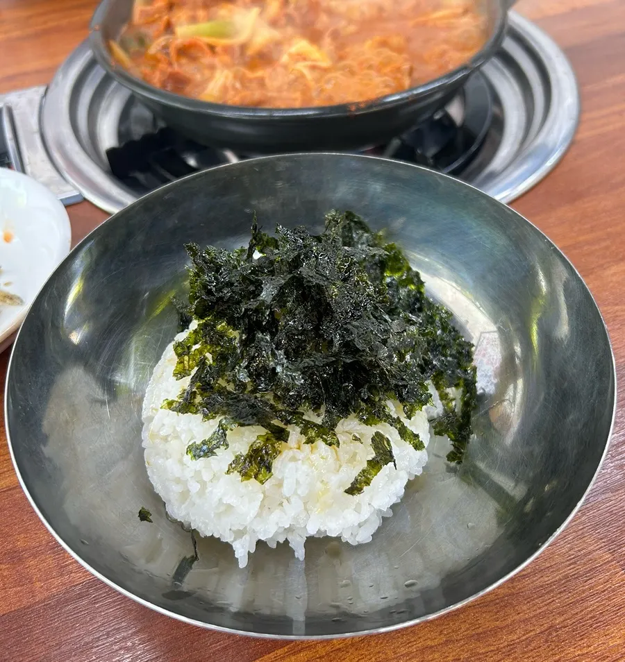 육수 추가 후 완성된 곱창전골