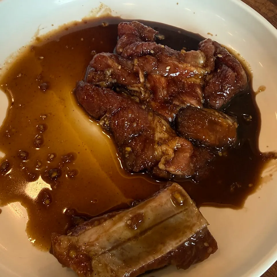 Spicy, well-fermented green onion kimchi side dish