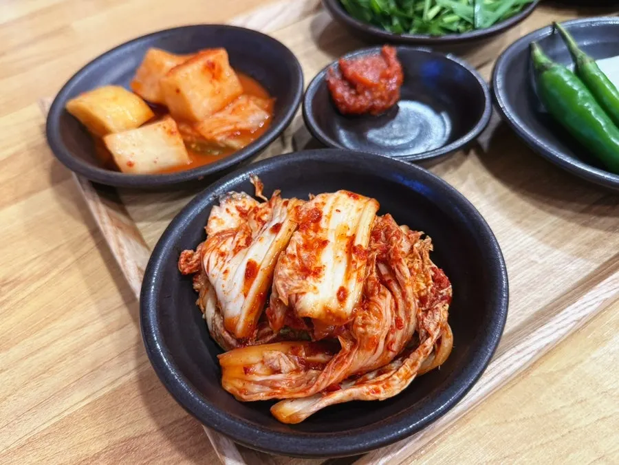 국밥 상차림 기본찬 구성